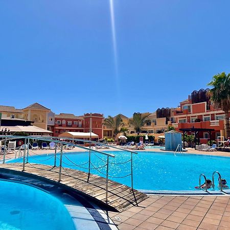Sunny Apartment & Heated Pool Los Cristianos  Εξωτερικό φωτογραφία
