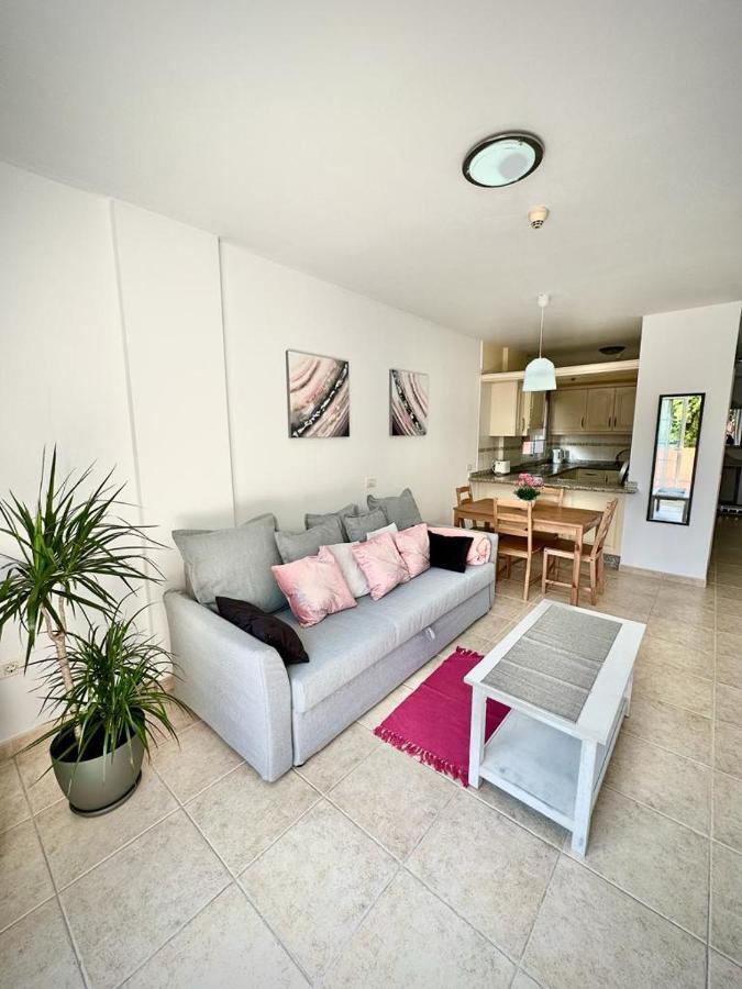 Sunny Apartment & Heated Pool Los Cristianos  Εξωτερικό φωτογραφία